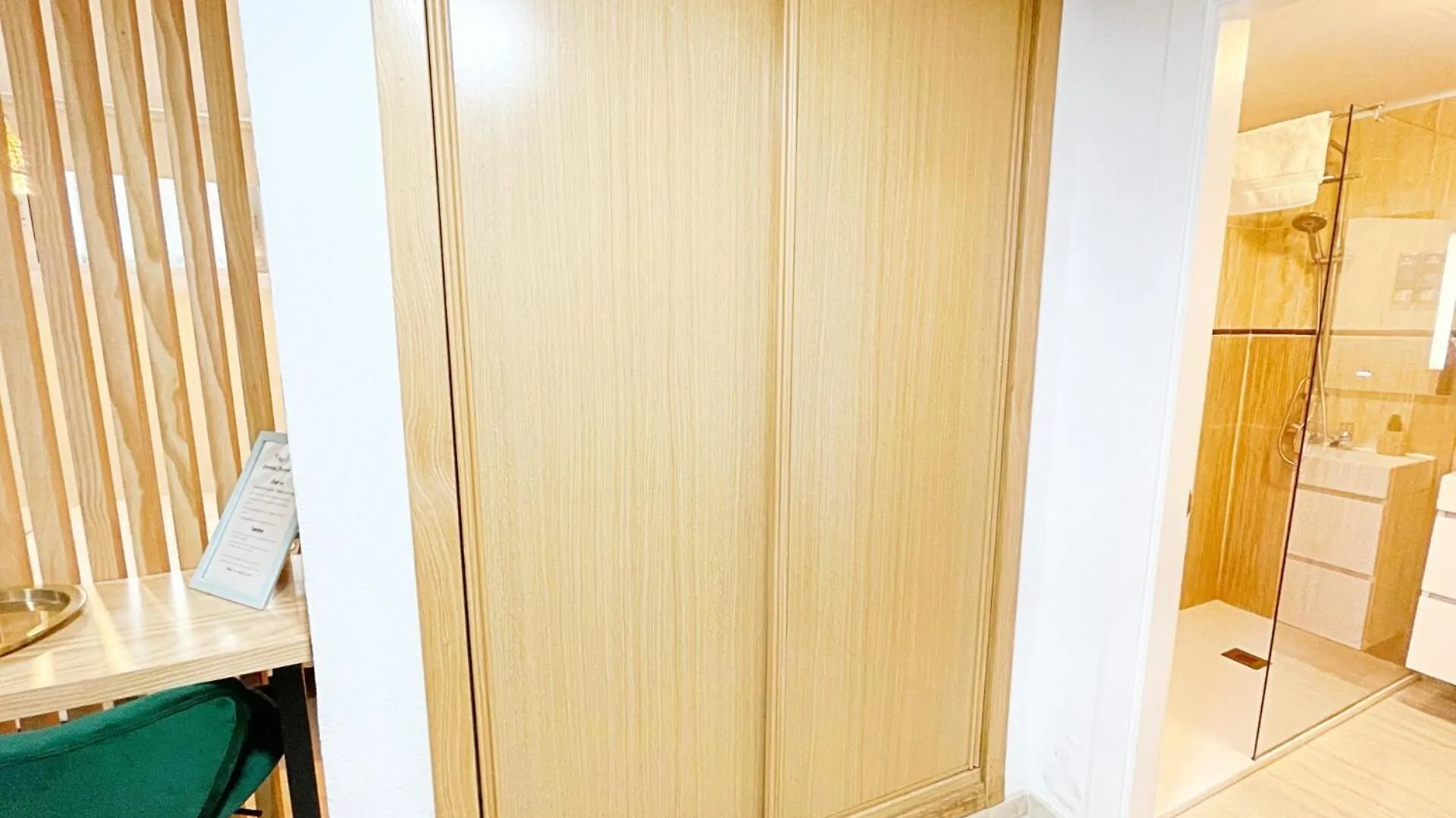 公寓 New Tropic Malaka Home 马拉加