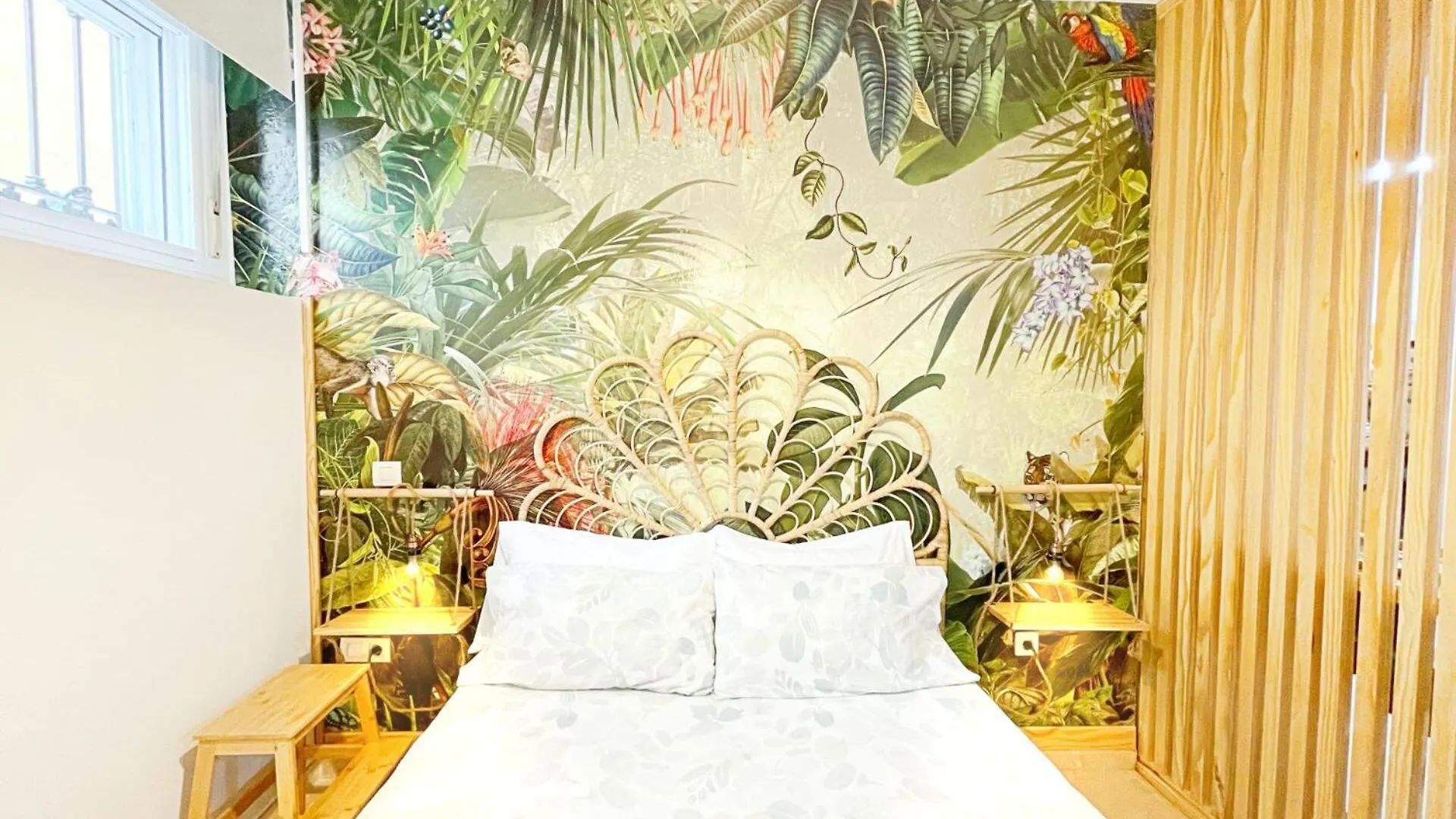 New Tropic Malaka Home Málaga Spanyolország